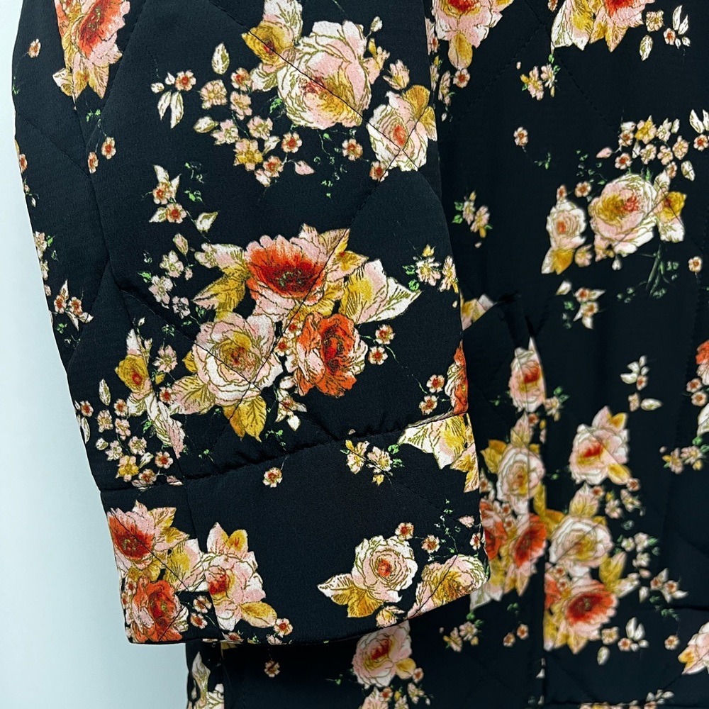 ZARA | Black Quilted Peach & Cream Floral filled Jacket - Picture 12 of 16